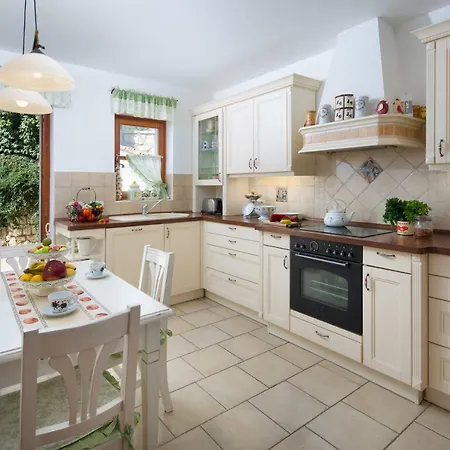 Primela**** Vakantiehuis Labin (Istria)